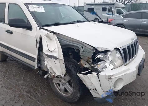 2005 Jeep Grand Cherokee Laredo from USA, damaged, VIN 1J4GR48K45C706373